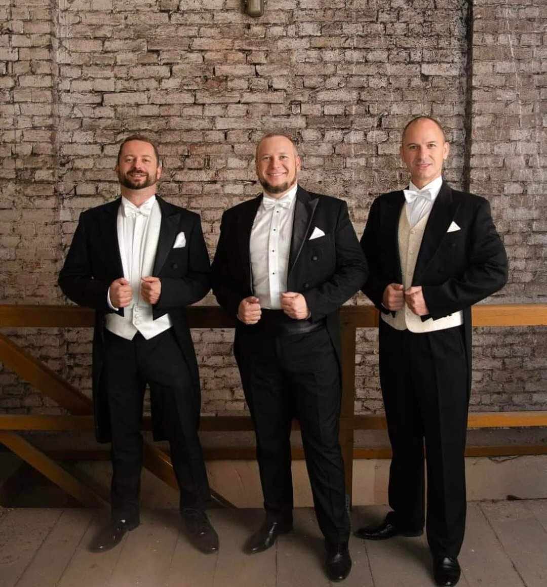 Trio